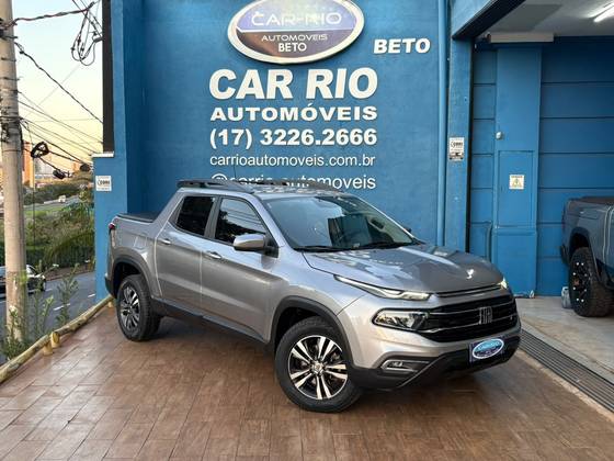 FIAT TORO 2.0 16V TURBO DIESEL FREEDOM 4WD AT9 FIAT TORO 2.0 16V TURBO DIESEL FREEDOM 4WD AT9